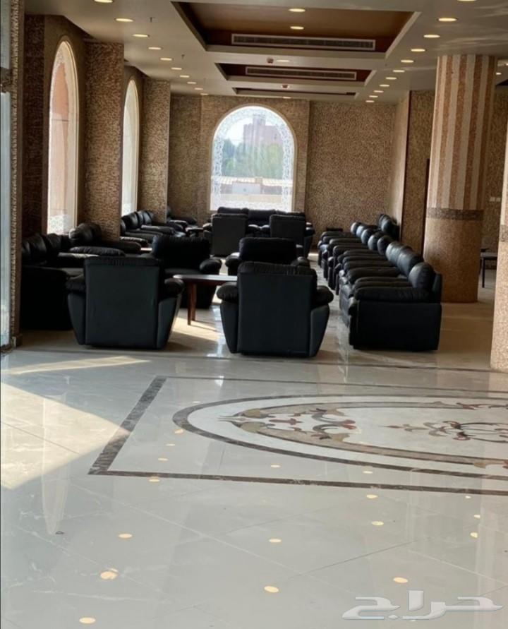 شقق عزاب للايجار (عمارة جديدة)