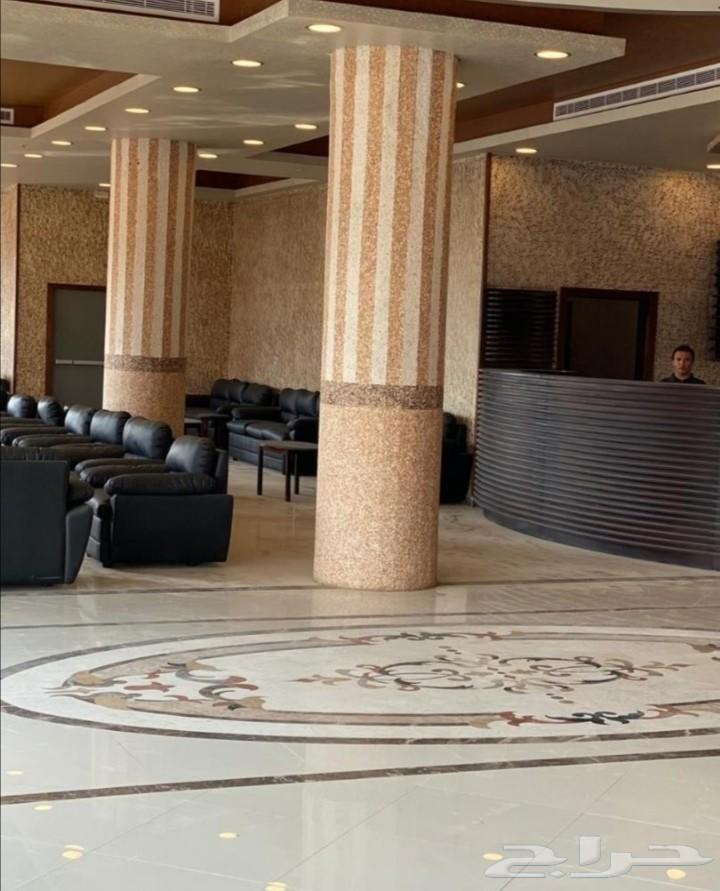 شقق عزاب للايجار (عمارة جديدة)
