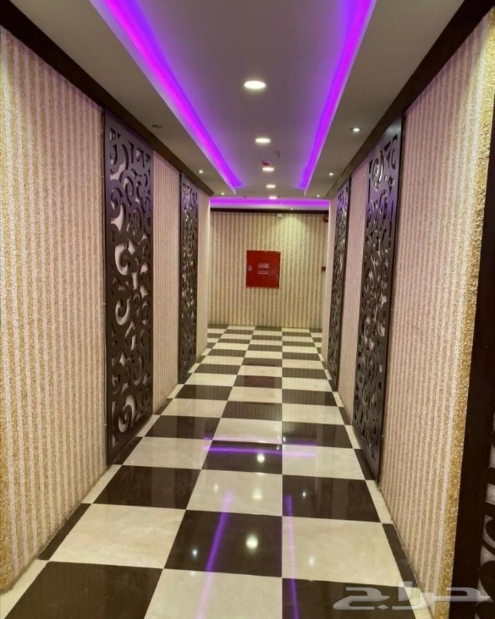 شقق عزاب للايجار (عمارة جديدة)