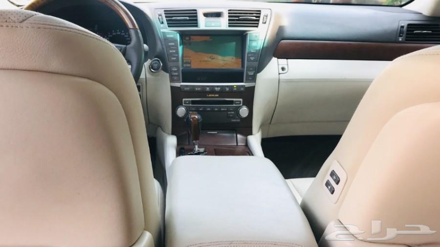 لكزس 460 LS موديل 2012 قمة في النظافة