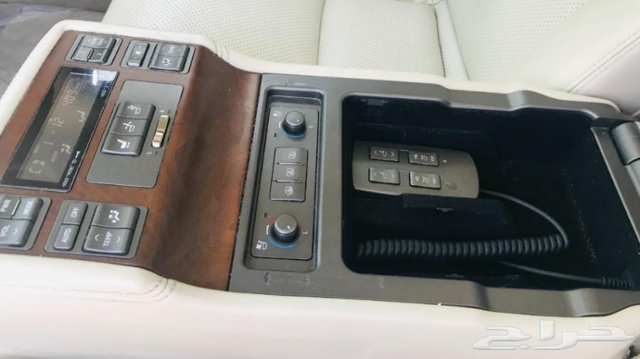 لكزس 460 LS موديل 2012 قمة في النظافة