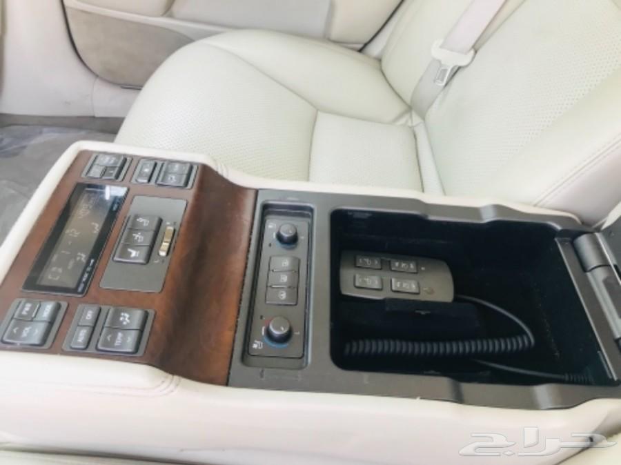 لكزس 460 LS موديل 2012 قمة في النظافة
