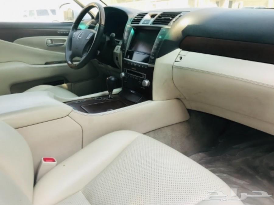 لكزس 460 LS موديل 2012 قمة في النظافة