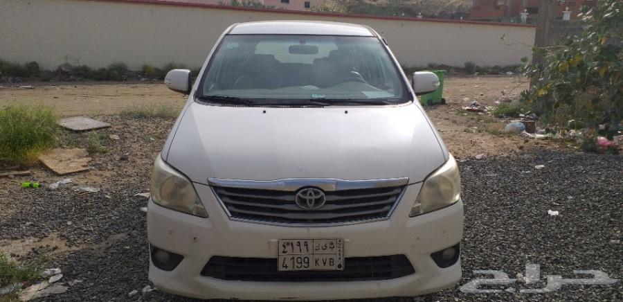 انوفا 2013 للبيع