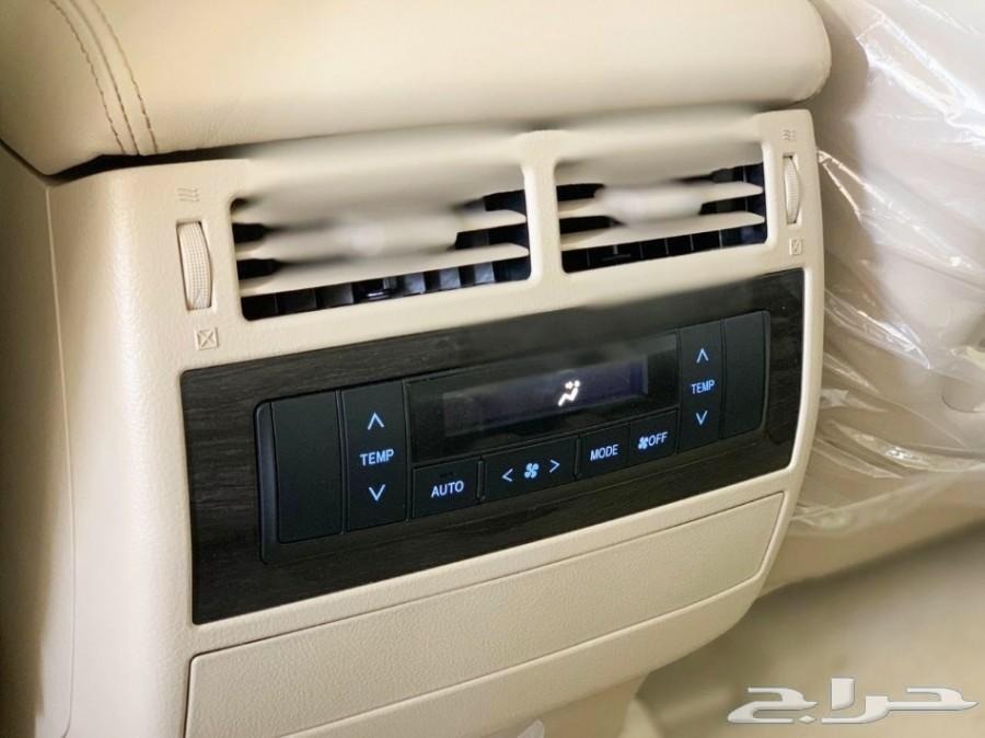 تويوتا لاندكروزر 2019 VXR1 5.7 V8 (سعودي)