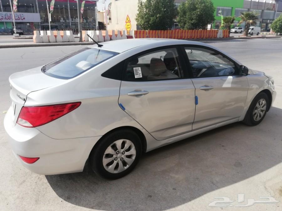 اكسنت 2015 للبيع