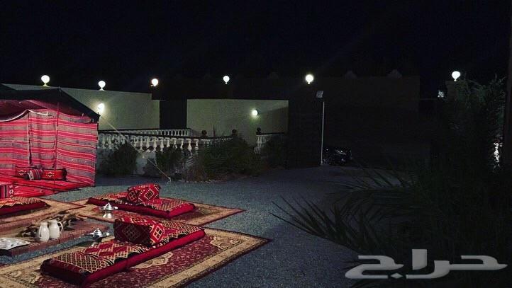 استراحة كلاسيك مع خيمة تراثية للايجار اليومي