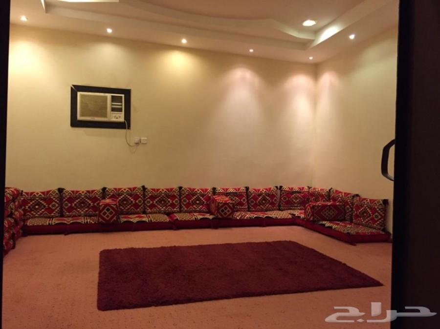 استراحة كلاسيك مع خيمة تراثية للايجار اليومي