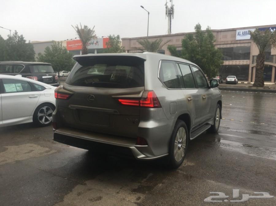 لكزس ال اكس 570 فل كامل 2019لدى فرع شركه الخضر للسيارات الرياض الشفاء