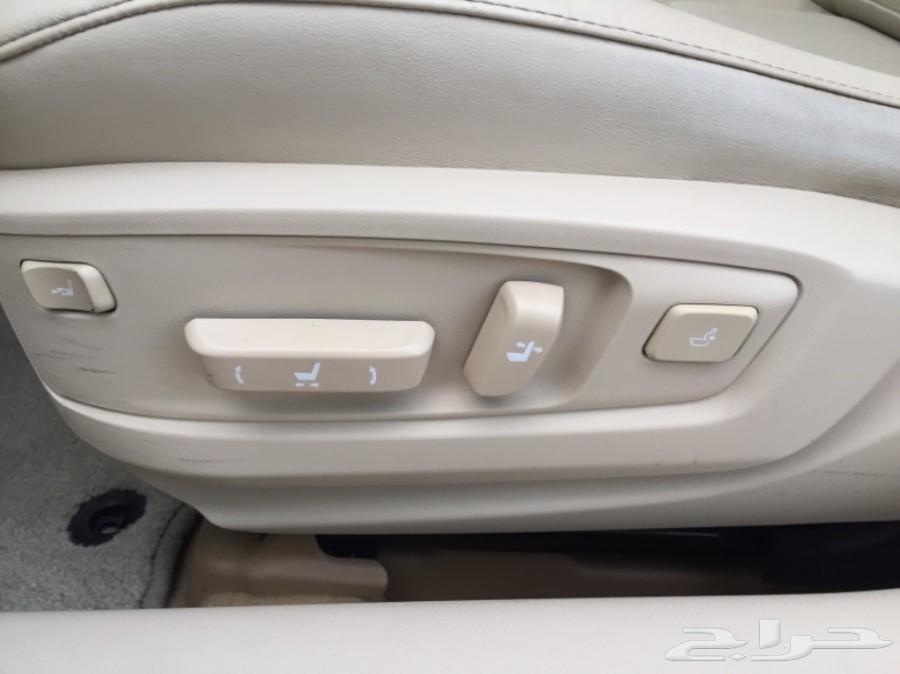 لكزس 2014 ES 350 خليجي نظيف جدا