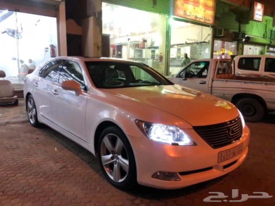 لكزس Ls460 شورت ابيض لؤلؤي نظيفه جدا