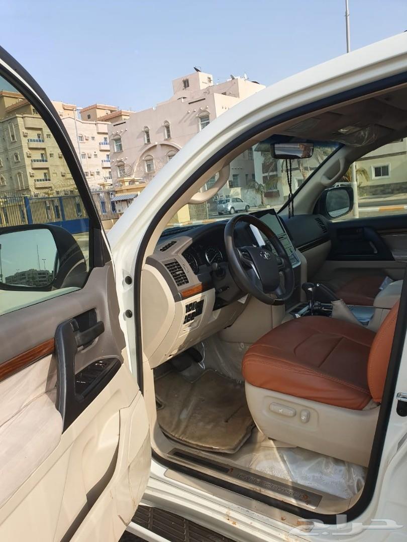 لاندكروزر 2018 GXR 3