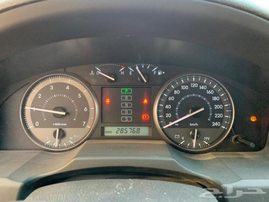 لاندكروزر GXR 2011 V8