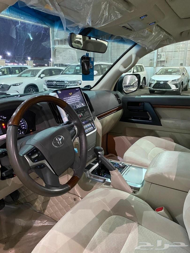 لاندكروزر GXR 3 سعودي 2018