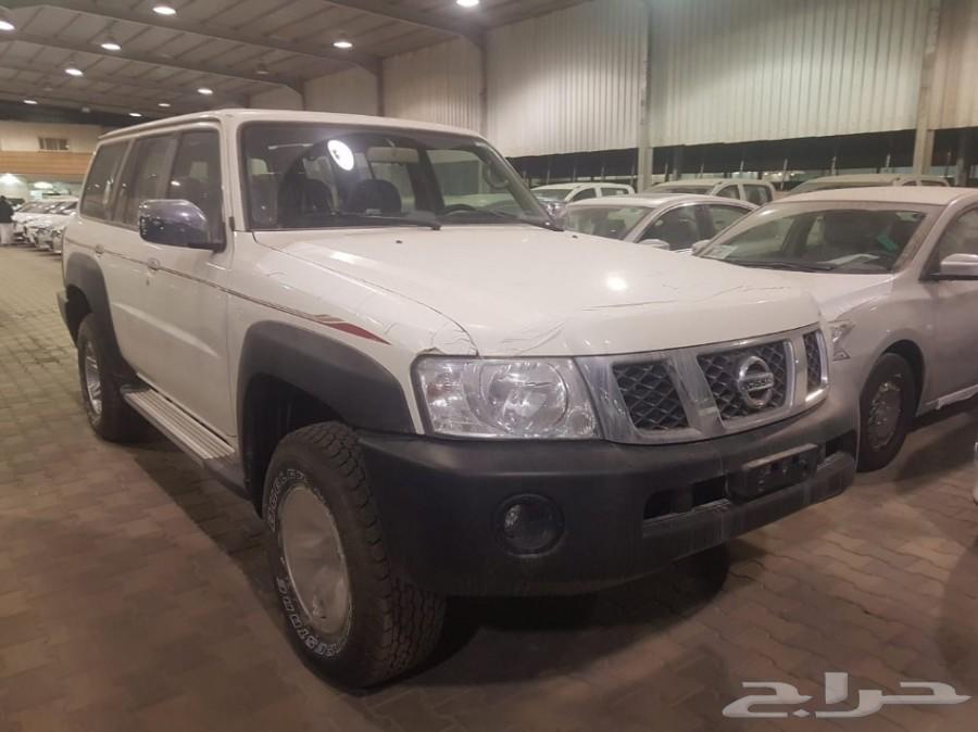 نيسان باترول سفارى 4x4 GL 2019 اصفار