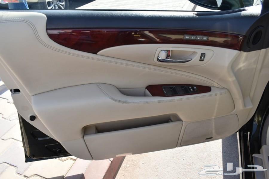 لكزس LS 460 2011 نظيف جدآ