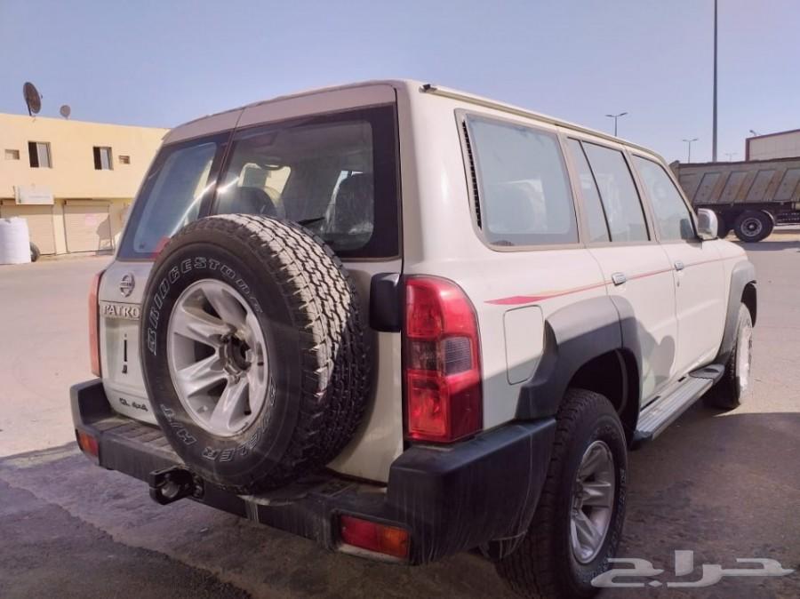 نيسان باترول سفاري GL 2019 خليجي رفرف اسود