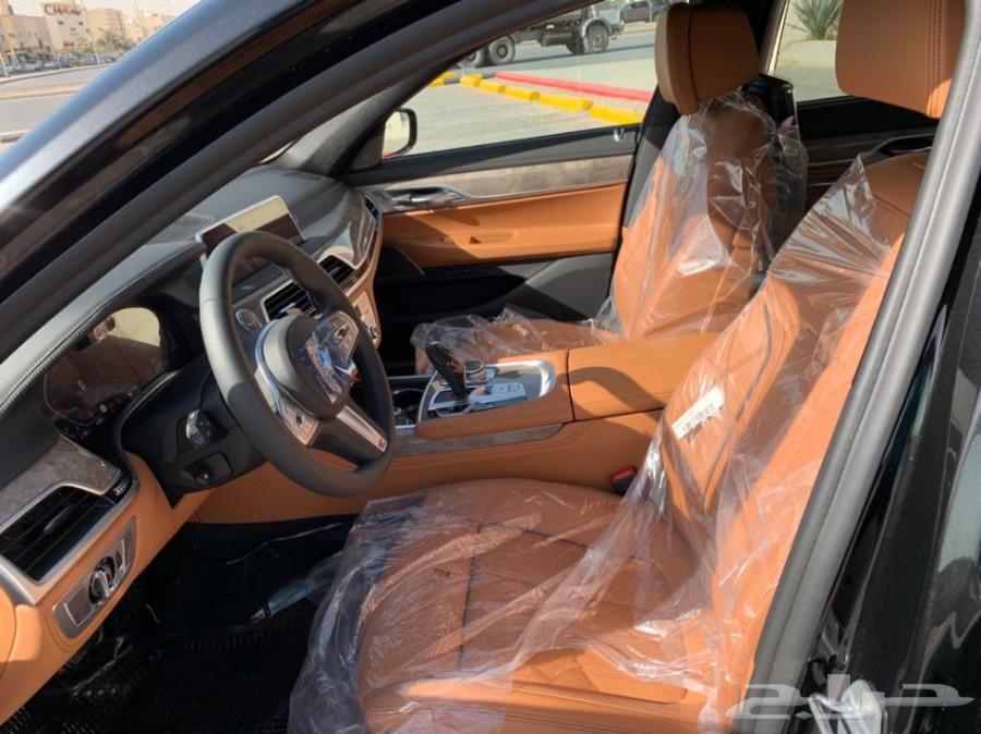 BMW 730 M kit بلاك اوت اسود داخل جملي فل كامل
