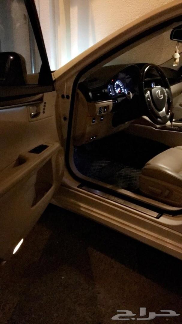 لكزس es 350 موديل 2015 نظيف على الشرط