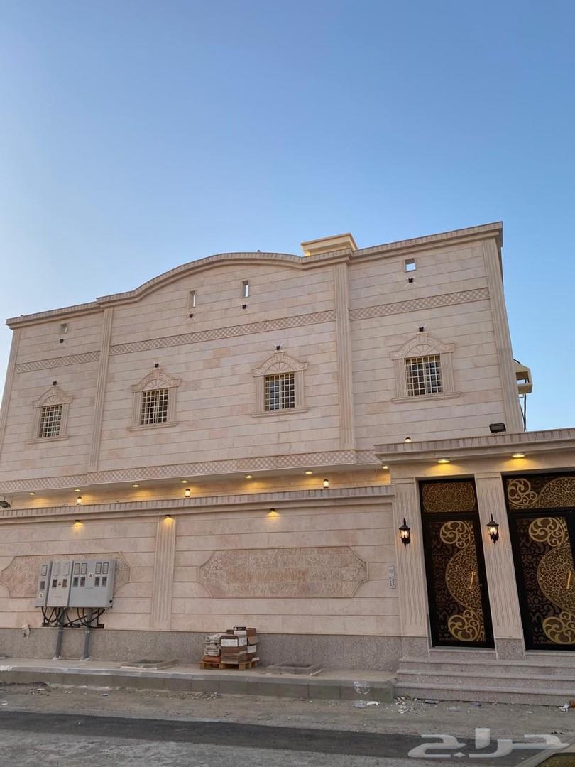 شقق فاخره بشمال جده