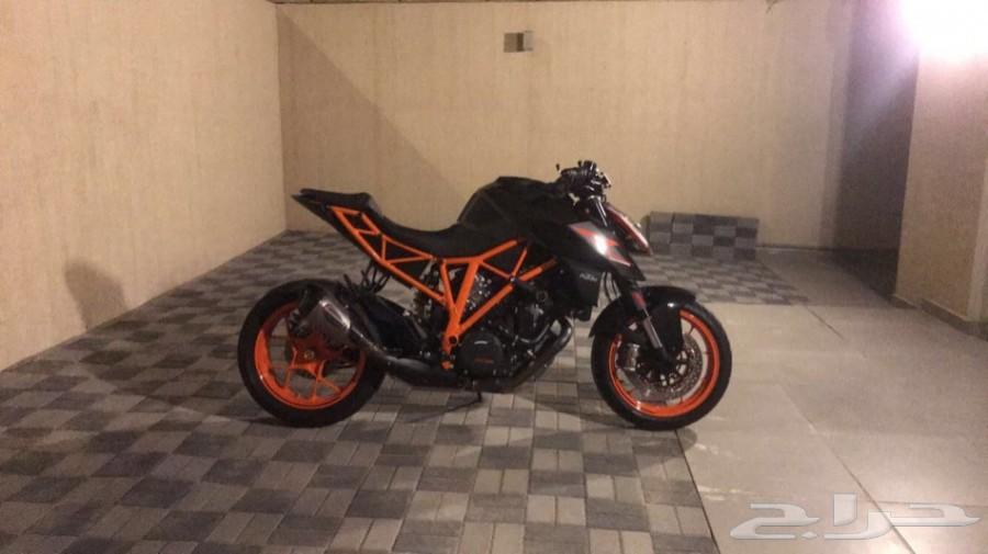 Super duke 1290r