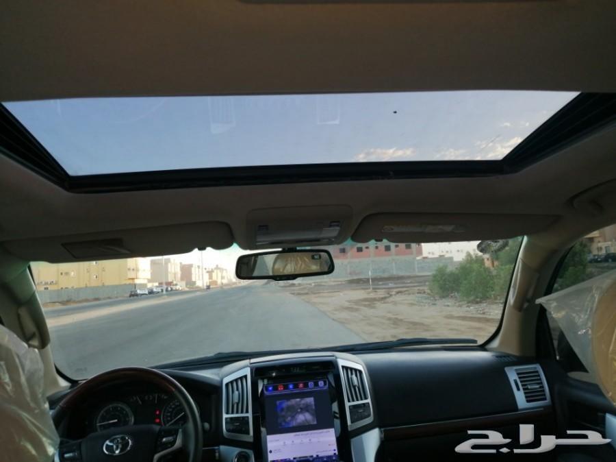 لاندكروزر الفخامة وبالقسط اللي يريحك