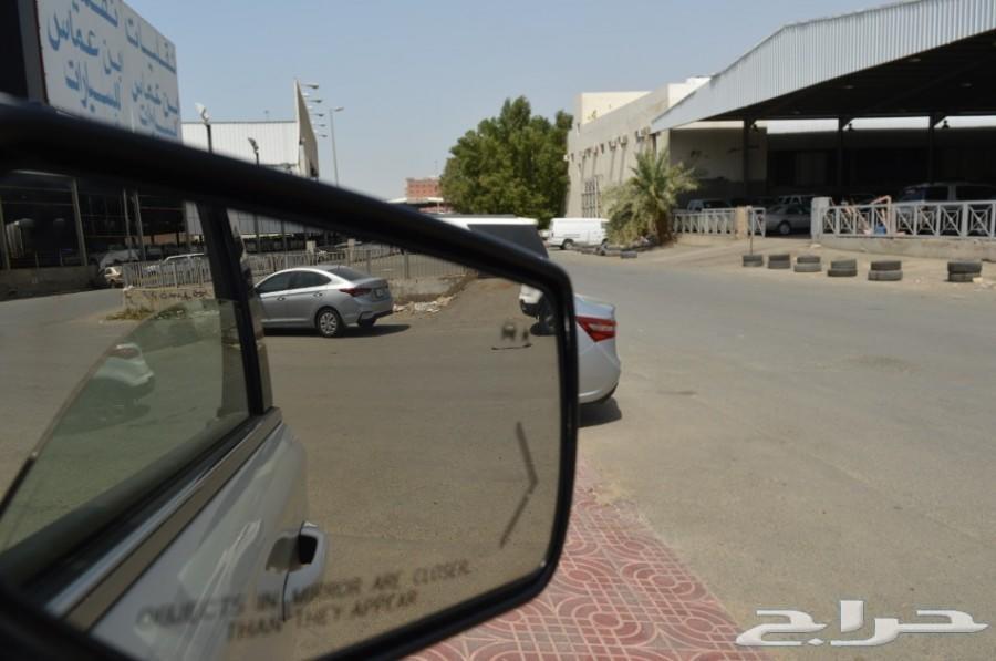يوكن قصير SLT موديل 2015 لؤلؤي فل بطاقة