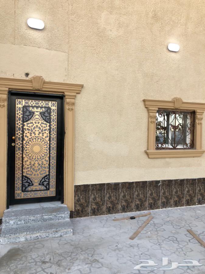 عمارة للبيع في حي السعاده
