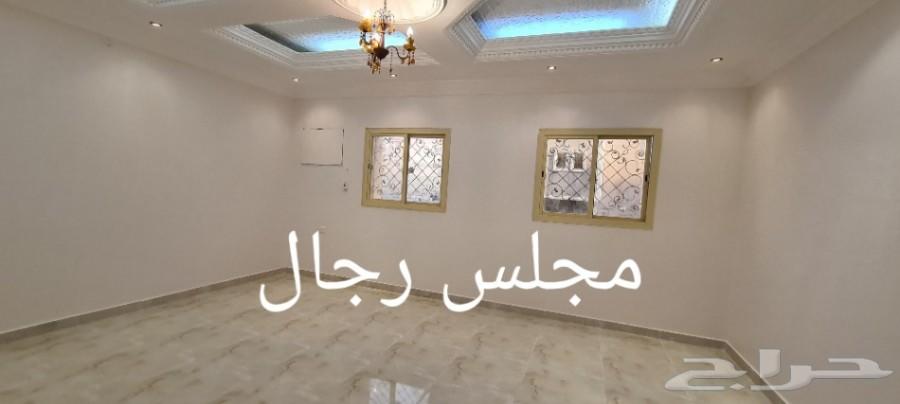 للإجار شقةفاخره جديده بالمؤتمرات كبري الصيانه