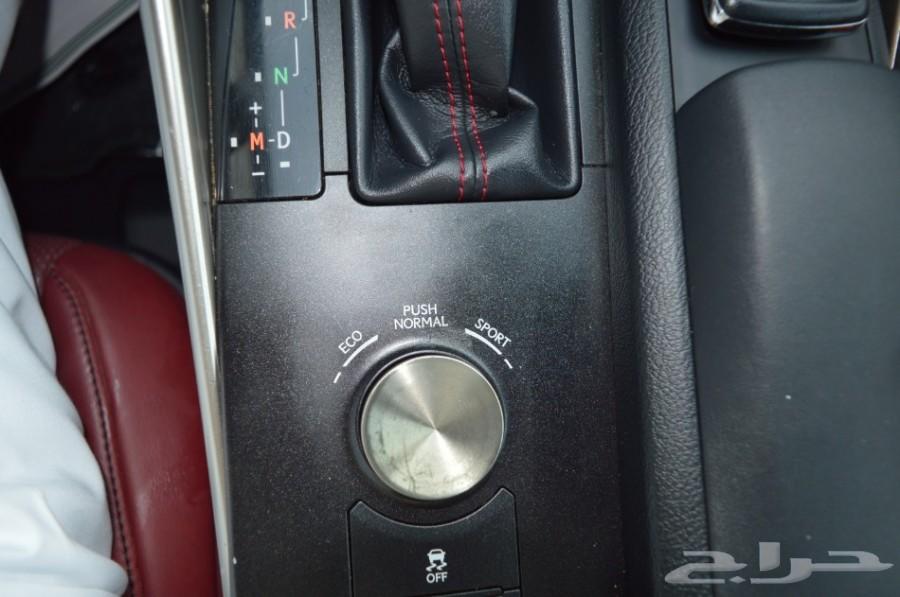 ليكزس IS 200 T F SPORT 2016 لؤلؤي( تم البيع )