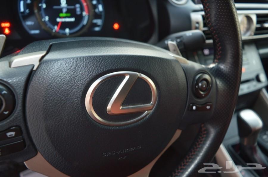 ليكزس IS 200 T F SPORT 2016 لؤلؤي( تم البيع )