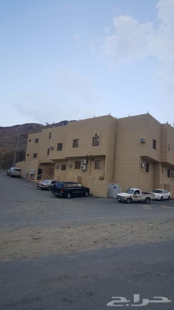 عماره 8 شقق مساحه 1083على شارعين ممتازه
