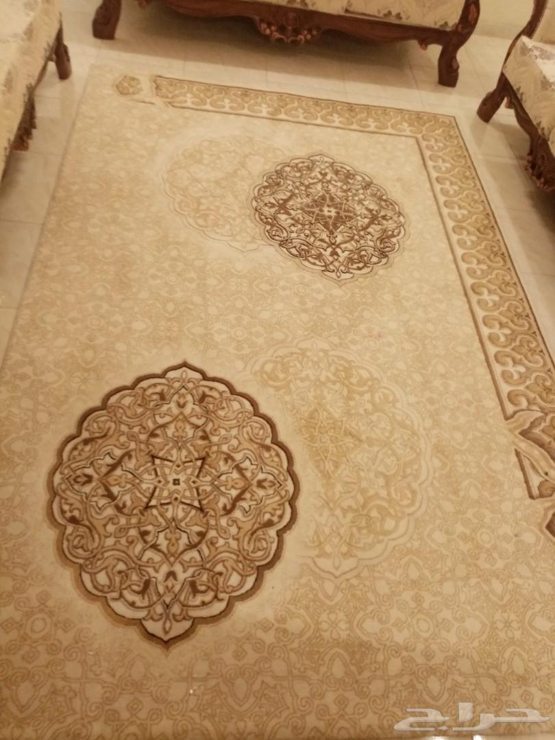 كنب تركي شبه جديد مع الزوليه والستارة