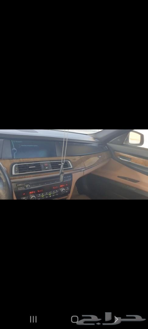 بي ام دبليو 730 2010