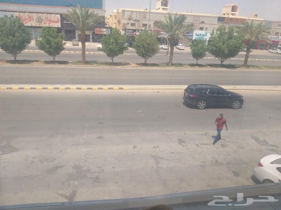 مكاتب ادارية مساحات كبيره