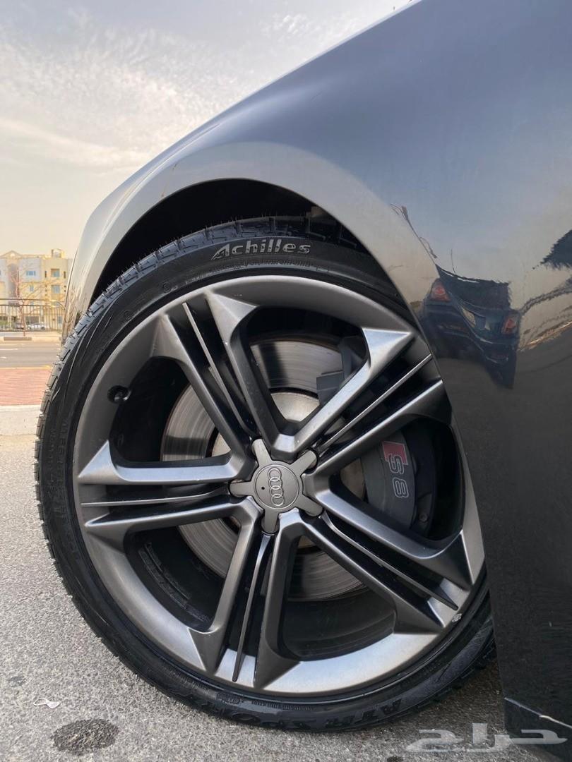 للبيع اودي S8 قمه في النظافه