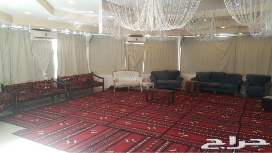 استراحتين للبيع مساحتها 1600م بحي شوران