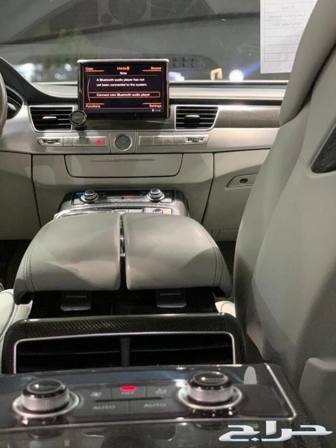 اودي s8 2013