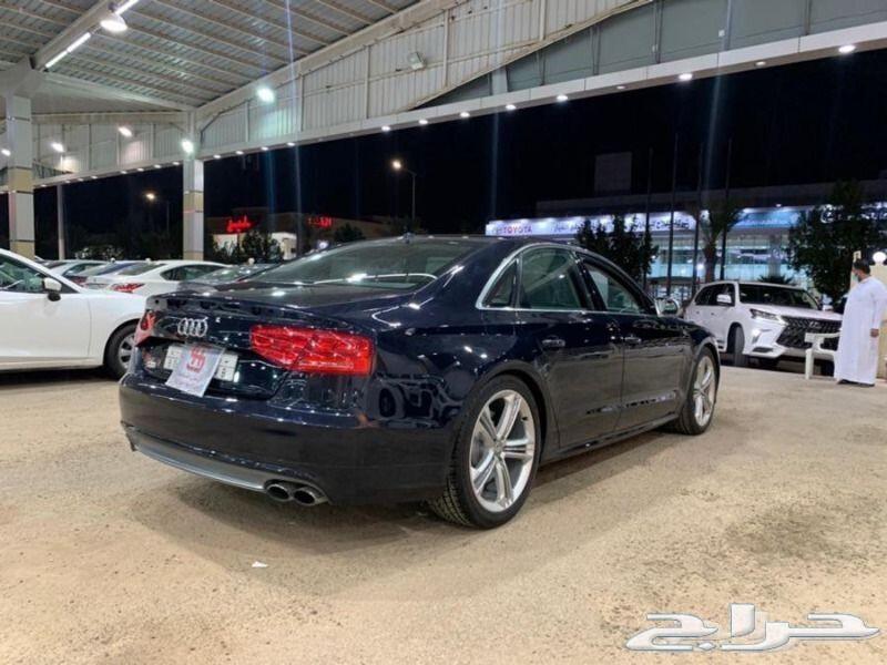 اودي s8 2013