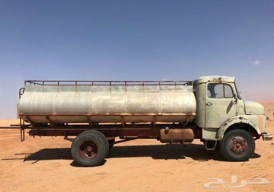 للبيع وايت مرسيدس حصنية موديل 71