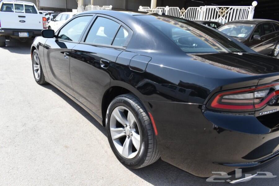 دودج تشارجر SXT 2015