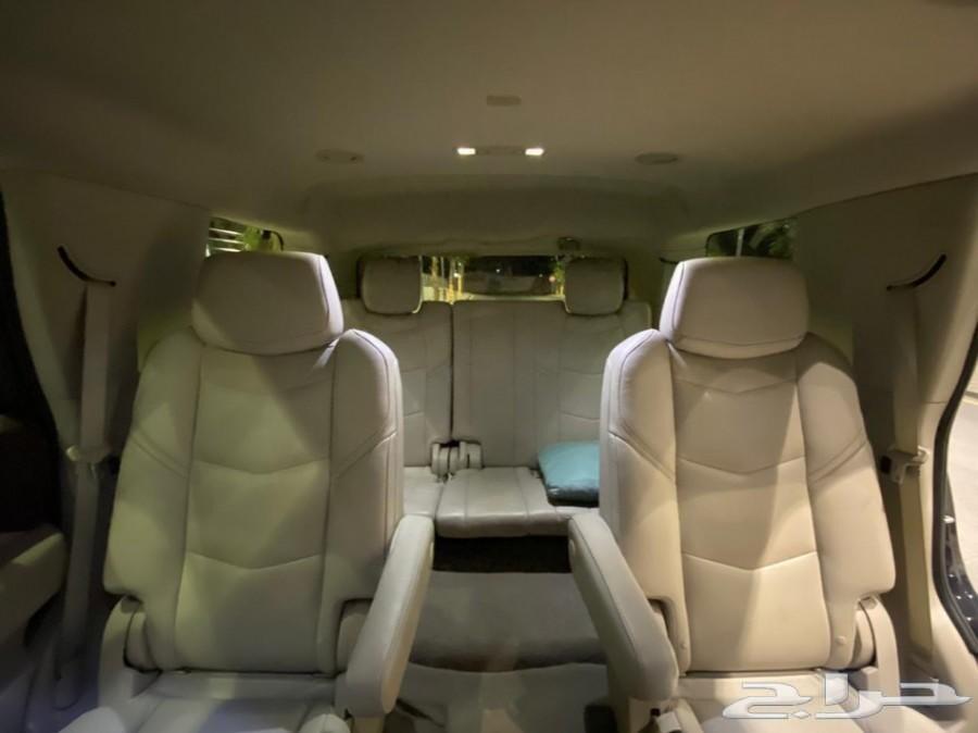 CADILLAC ESCALADE 2017 (تم البيع)