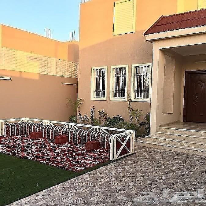 استراحه وفله بالمسبح وأثاث فاخر للايجار