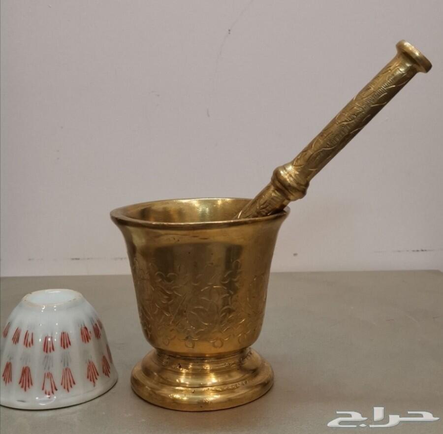 نجر صغير منقوش