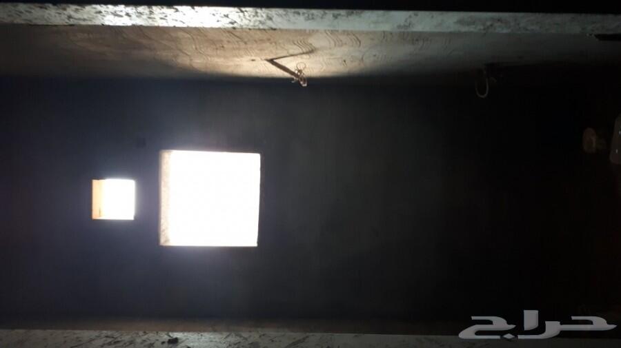 عمارة للبيع دور وملحق