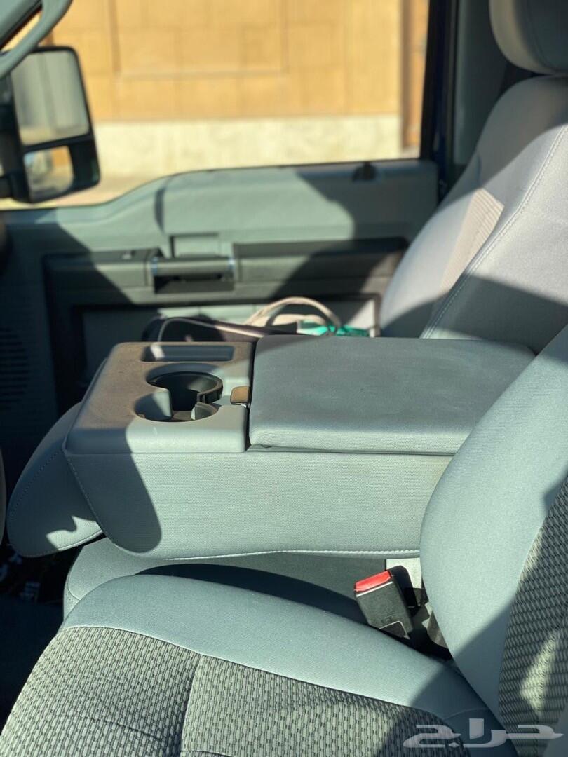 فورد f.550 هيدروليك ديزل خليجي العداد 657 ألف