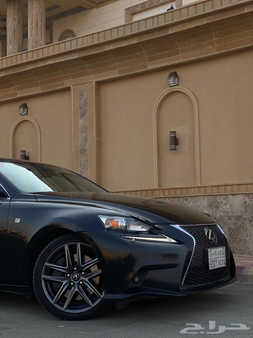 للبيع لكزس is350f 2015