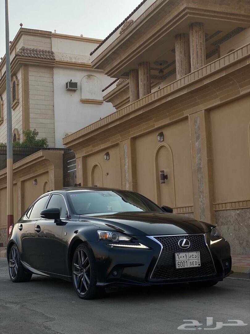 للبيع لكزس is350f 2015