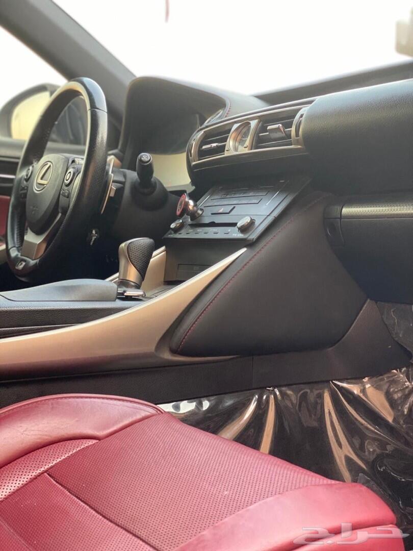 للبيع لكزس is350f 2015