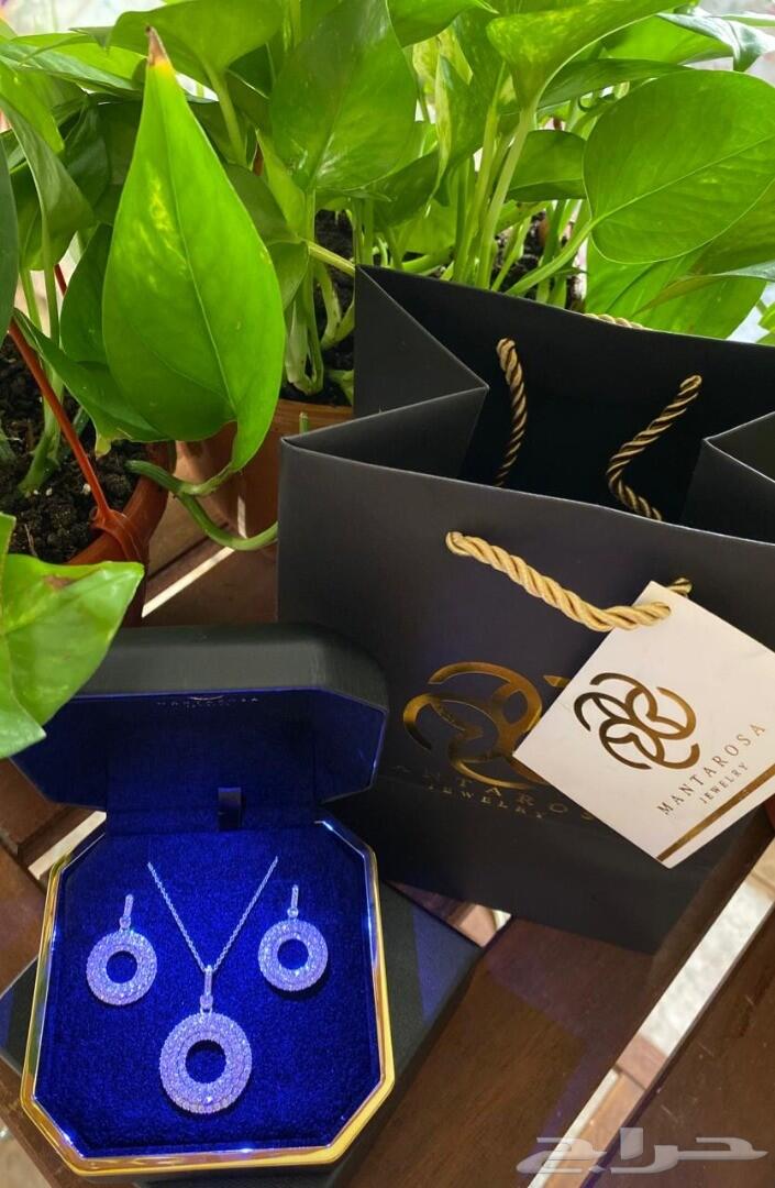 VIP GIFT_ اجمل طقم نسائي فاخر _VIP GIFT